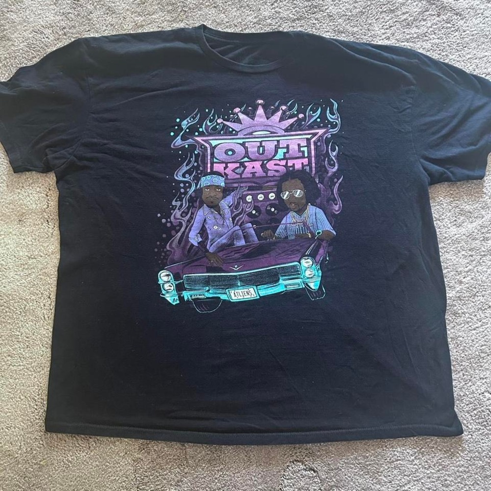 OutKast t shirt men's 2xl‎ EUC